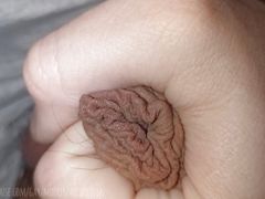 My meat is very long ! Uncircumcised dick