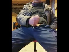 Str8 daddy jerk off in his working place 4