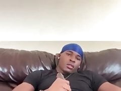 handsome black boy jerking (no cum - 2'20'')