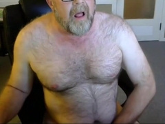 Daddy Bear Eats His Own Cum 2