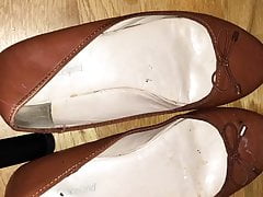 Cum on jojo12451 friends Ballerinas flats (5. Shot)