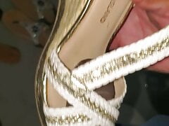 cumming on asian shoes