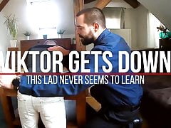 Viktor gets down