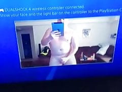 Stocky guy jerking at home