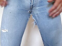 jerk-off in my very old faded levis 501