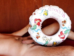 Swim-ring play