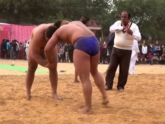 Hot Mud Wrestling Men: Love the Dark Men!