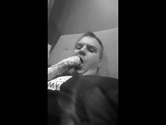 DO BUZI BIG DILDO