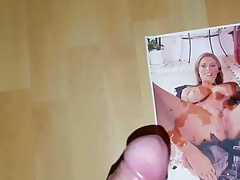 Pandora dreams of cum