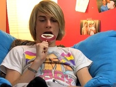 In english, twink, deep-throats