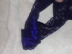 Tanga con mecos
