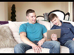 NextDoorBuddies My brutha revved Me gay!