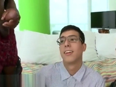Free gay monster dicks This itsgonnahurt shoot features this stud Erick
