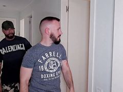 Roommate with Benefits