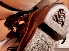 Pinkman goes wild with self-fingering and extreme fisting action