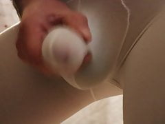 I jerk in leggings