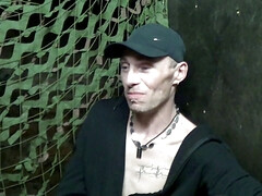 Guy used by a straight military in a cruising discreet