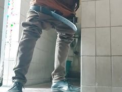 I Masturbate My BBC in the Restroom