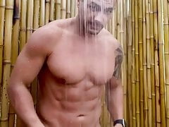 Tian hermosura de macho