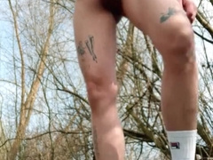 TAKE OFF MY CLOTHES AND WANK WITH MONEY-SHOT