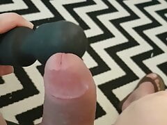 Cum no hands toy