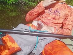 Outdoor masterbaiting in more then one way