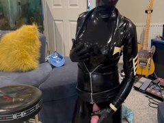 Mistress Cumming While Head To Toe In Layers Of Latex