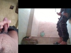 Muslim Pakistani twink masturbates