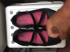 Cum on girlfriend shoes