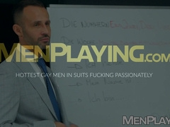 Robbie Rojo takes Vadim Romanovs cock seriously to gain extra credit