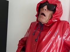 Red 2