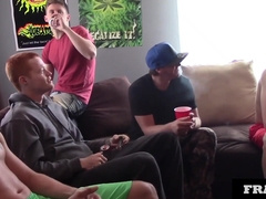 WHO'S GETTIN CABOOSE PULVERIZED