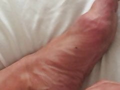 Auf meinen Fuss gespritzt Cum on feet