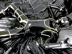 Rubber Gimp Cum Fountain!