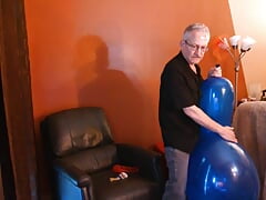 109) Longneck Balloon Kinky Jerk-Off by Daddy Balloonbanger
