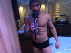 Muscle Cub Zack Lemec Solo BEHIND-THE-SCENES - Maskurbate