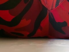 Piss in my red sweet camo Leggings!