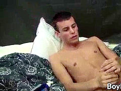 youngster Tyler Bolt cums while railing stiff 18yo trunk
