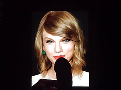 Taylor Swift cum tribune #3