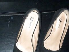My aunt peep toe