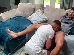 Kind sonny Does parent A Favour - Kendrick Thomas, James Keresford