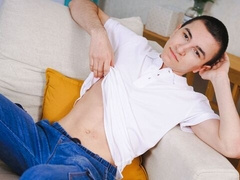 Alpan Stone jerks off with his asshole exposed for you