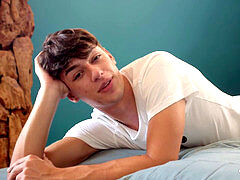 NextDoorTwink Hayden Brier luvs It raw & Deep