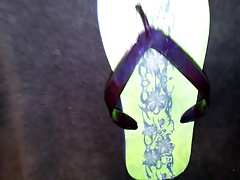 Sweaty Flip Flop gets cumshot