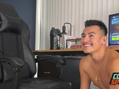 Colt Spence uses Impatient Deep-throater Loosely