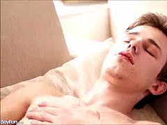 Martin Novy demonstrate Nice backside and trunk