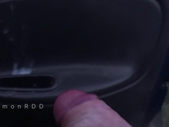 Heterosexual dude in briefs bathes in the sea and then blows a load strongly