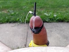 Outdoor cumshot - estim