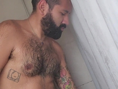 Take a bathroom with me baby, let's have fun with the water