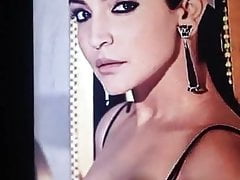 Cum devi- Anushka Sharma!!